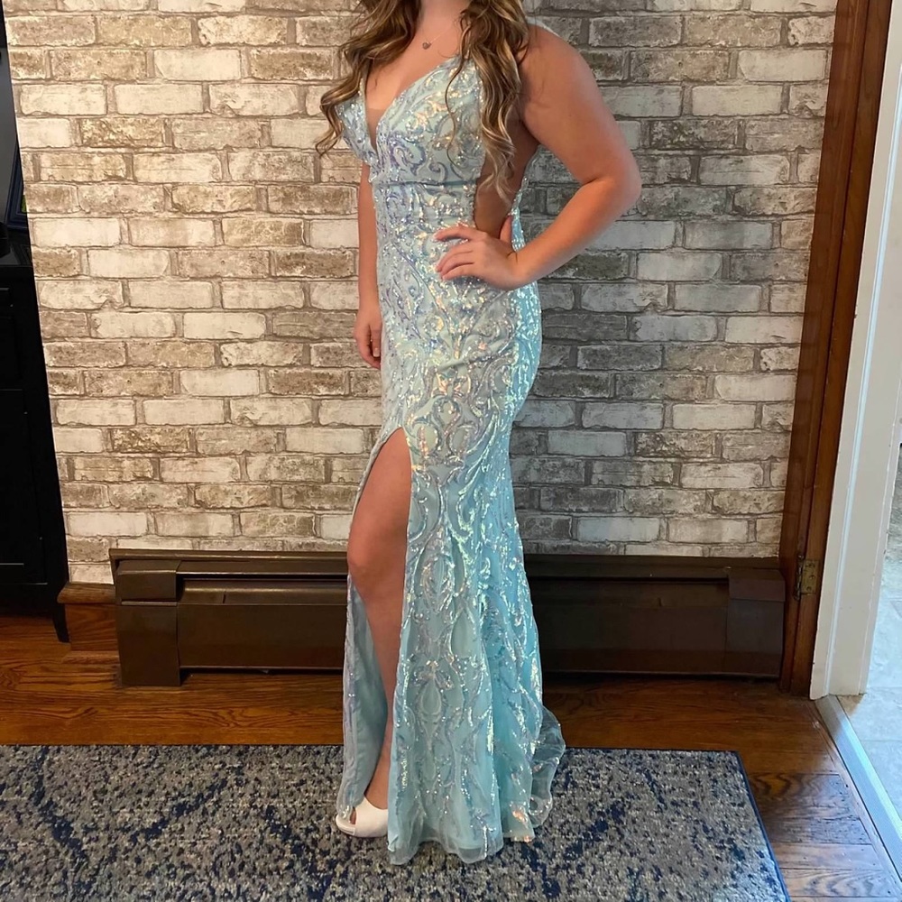 Prom Dress Size 8 - Picture 3 of 8